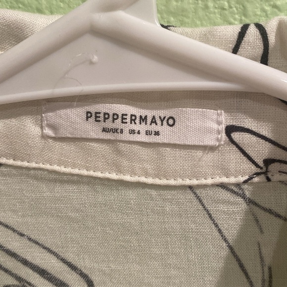 Peppermayo white button down top (US 4) - Picture 3 of 4